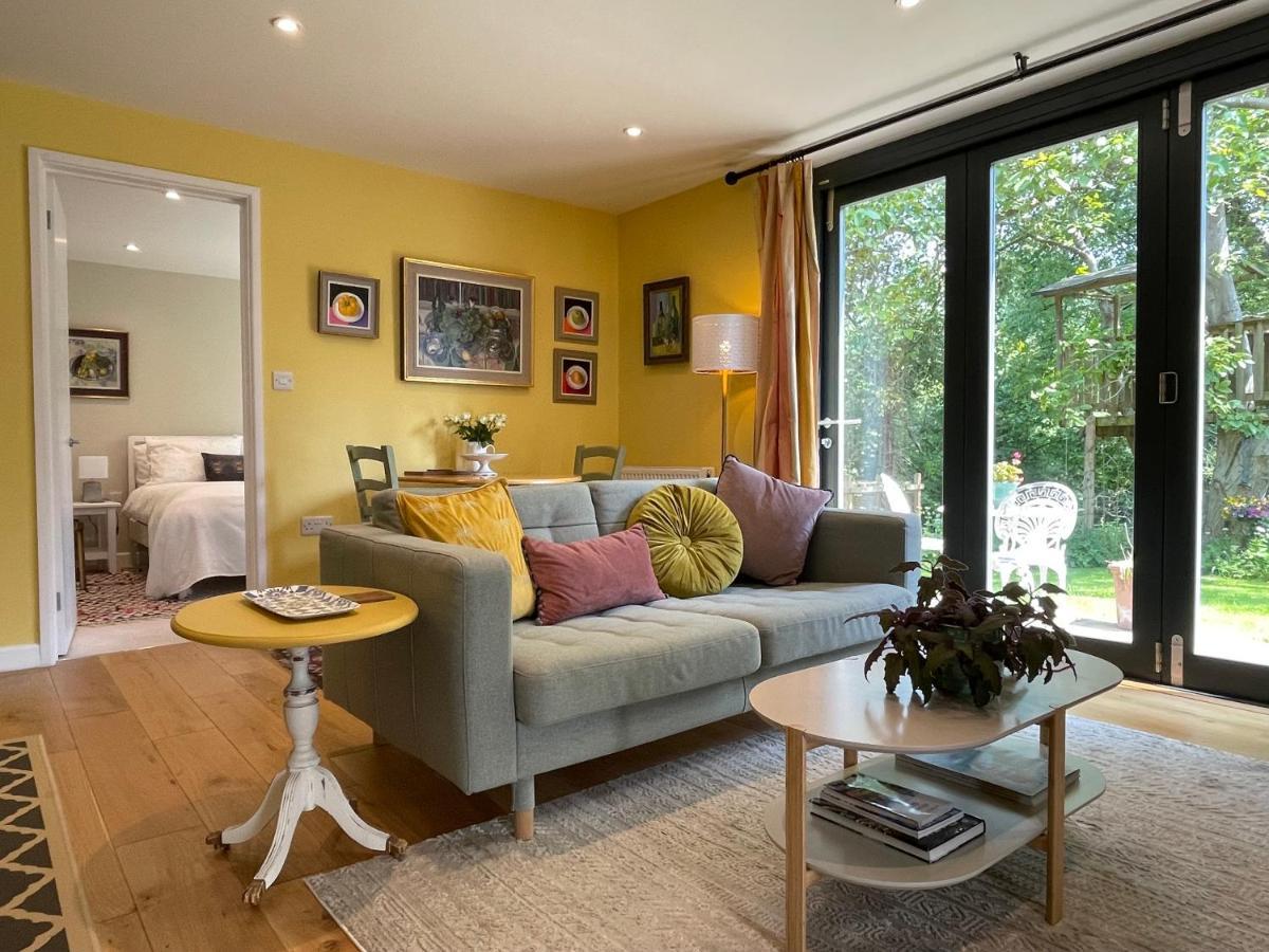 Garden Hideaway, Self-Contained, Edge Of Bath Apartment Exterior photo