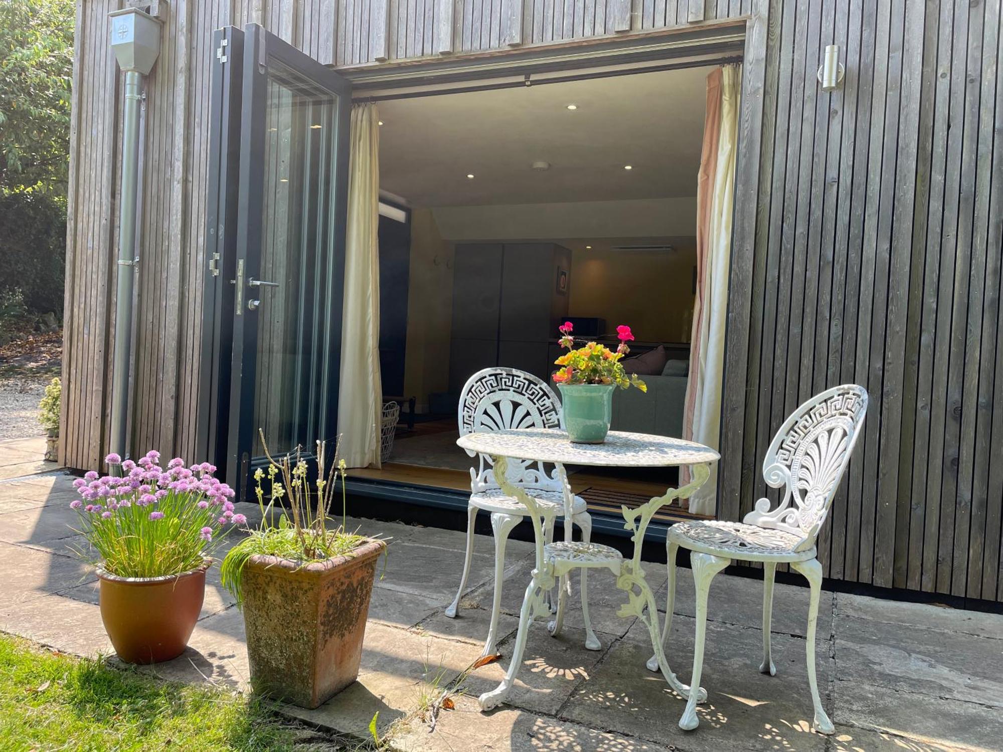 Garden Hideaway, Self-Contained, Edge Of Bath Apartment Exterior photo